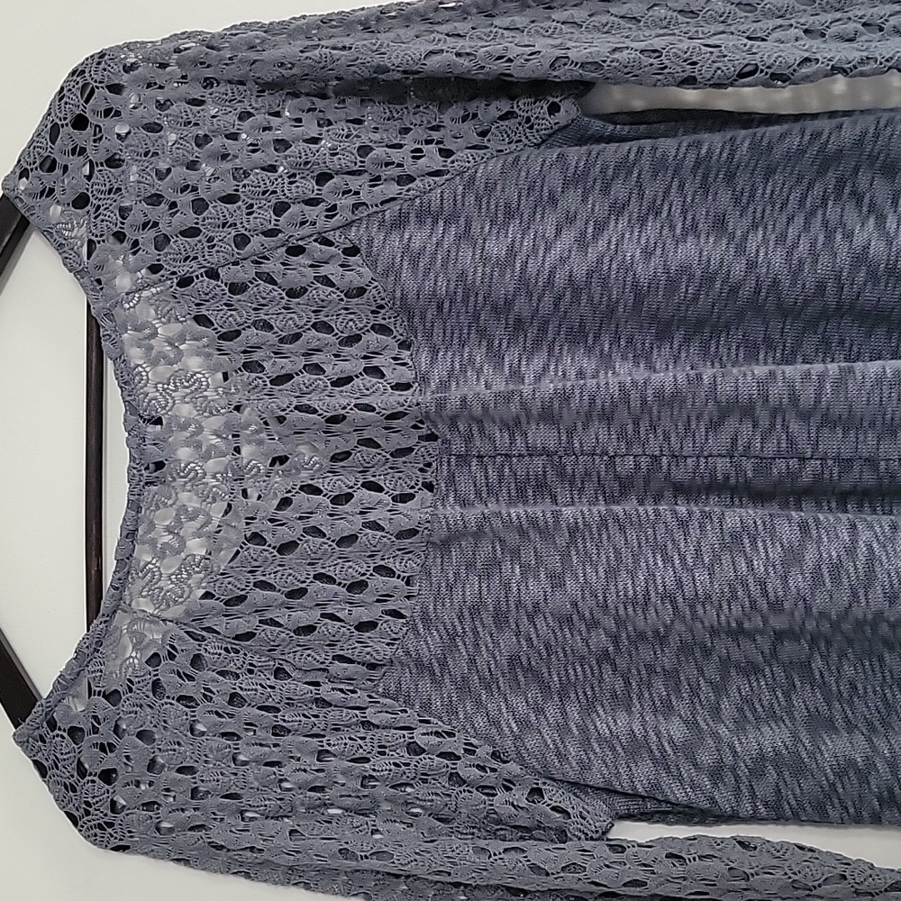 Pullover - Picture 4 of 4